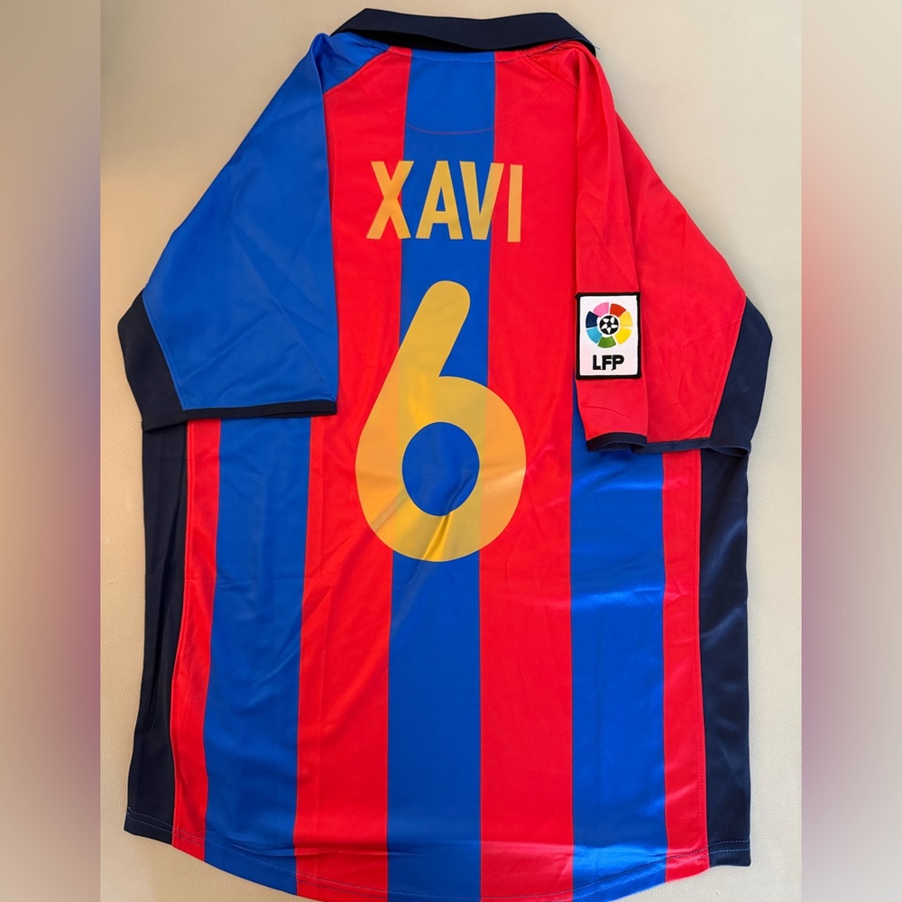 Barcelona Xavi Hernandez Jersey